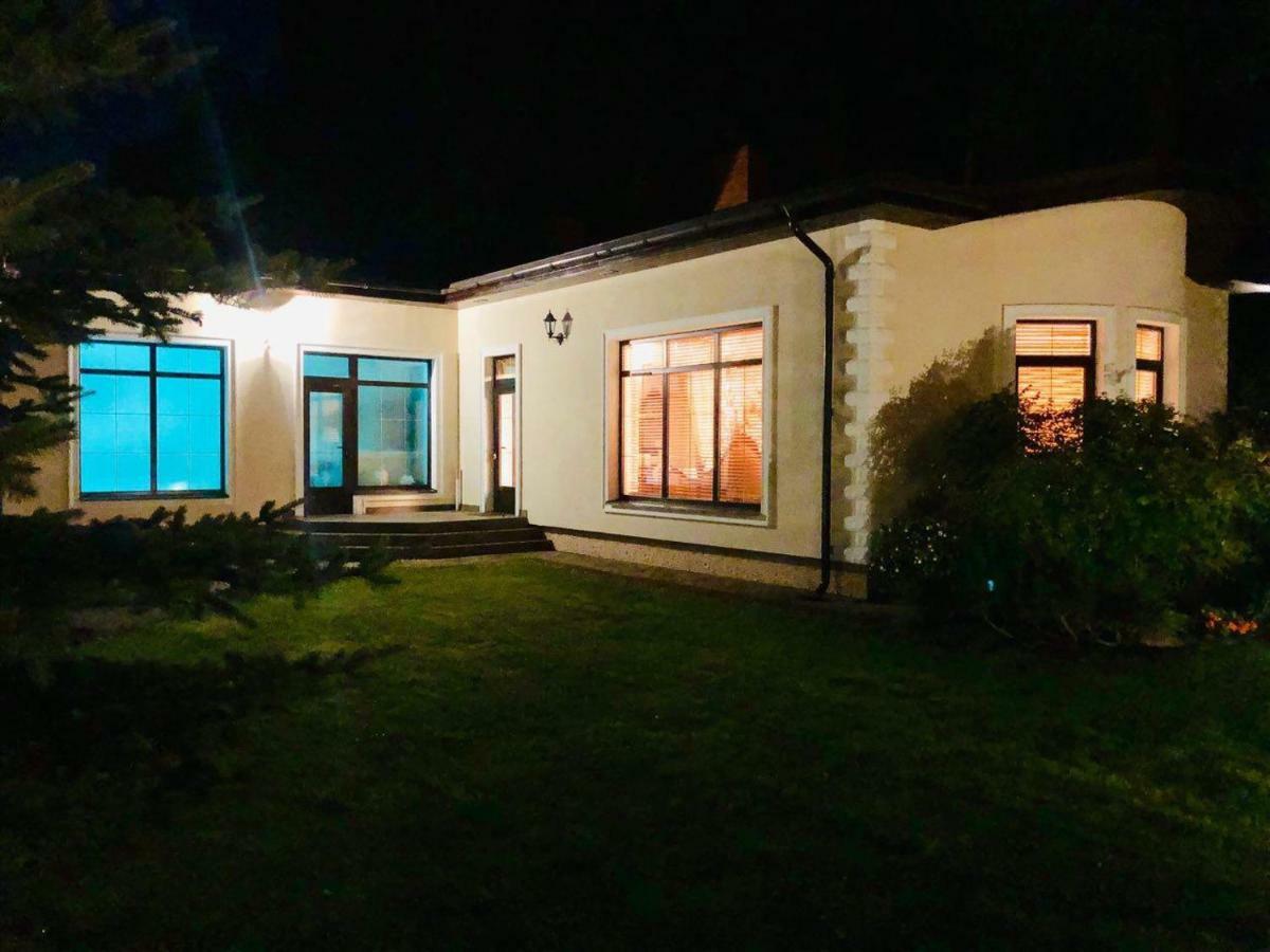Guests House With Amazing Pool And Sauna Babīte Екстериор снимка